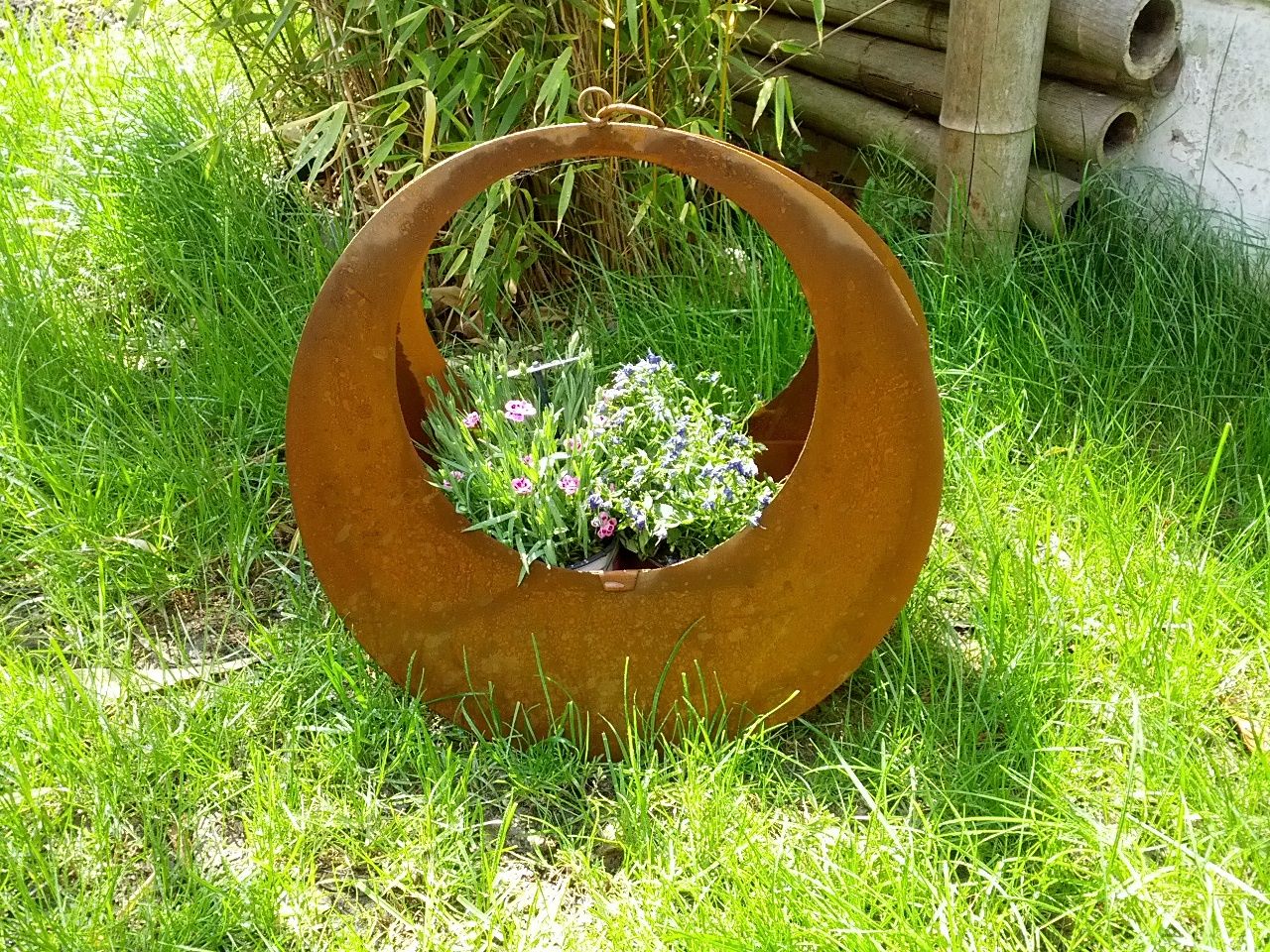 Plant bowl, rust, flower stand